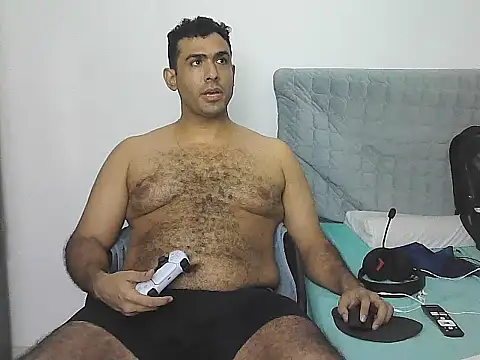 morenocabro10 online show from April 5, 3:13 am