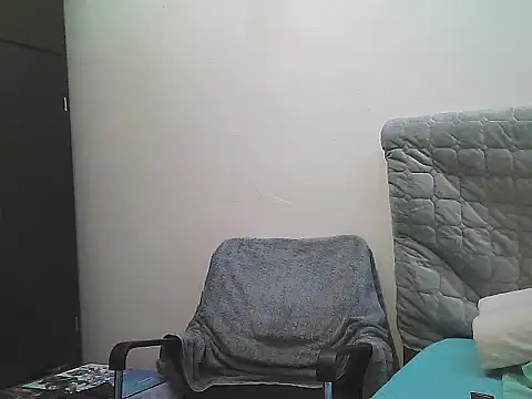 morenocabro10 online show from October 17, 6:53 pm