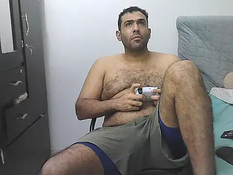 morenocabro10 online show from April 10, 11:45 pm