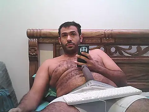 morenocabro10 online show from September 25, 8:37 pm