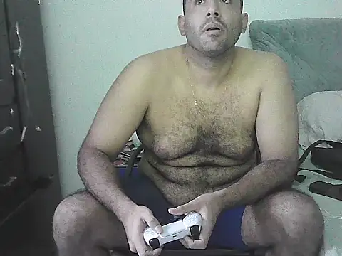 morenocabro10 online show from July 14, 4:17 am