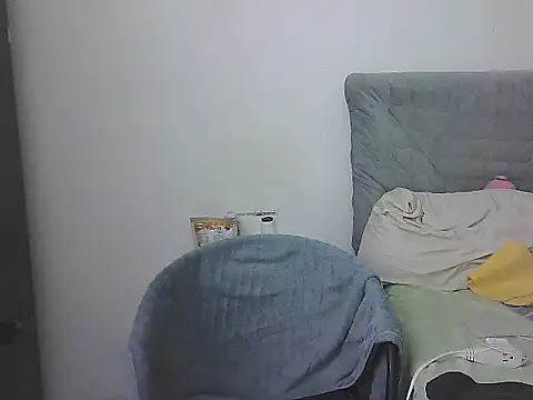 morenocabro10 online show from May 6, 11:31 pm