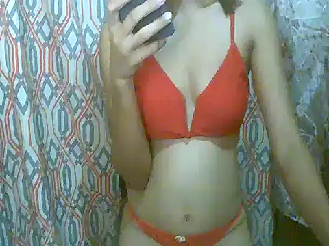 Snapshot of Virgen_christine01 chatting on September 21, 3:17 pm Virgen christine01 online show from September 21, 3:17 pm
