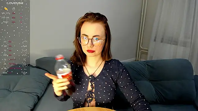 MewStella online show from March 19, 3:23 pm