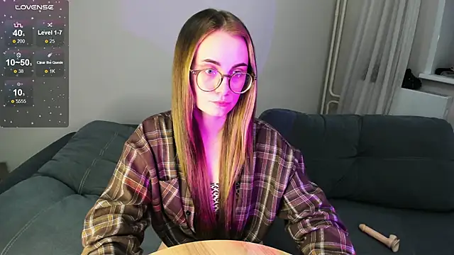 MewStella online show from November 19, 5:24 pm