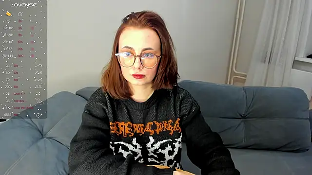 MewStella online show from March 13, 2:33 pm