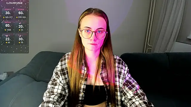 MewStella online show from November 23, 7:02 pm