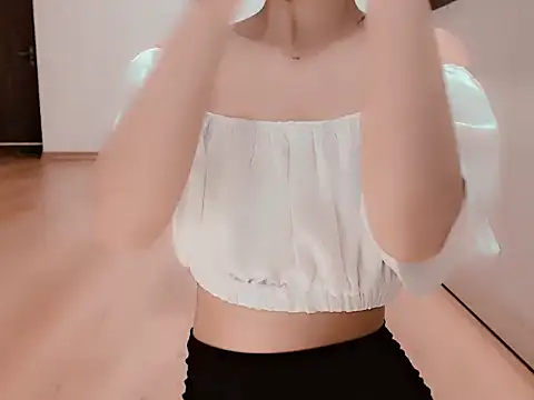 Snapshot of Tea_Mei chatting on October 30, 12:47 pm Tea Mei online show from October 30, 12:47 pm