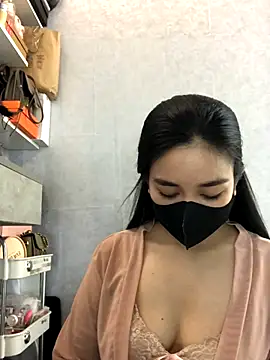 Snapshot of hanny_baby205 chatting on September 16, 8:04 am hanny baby205 online show from September 16, 8:04 am