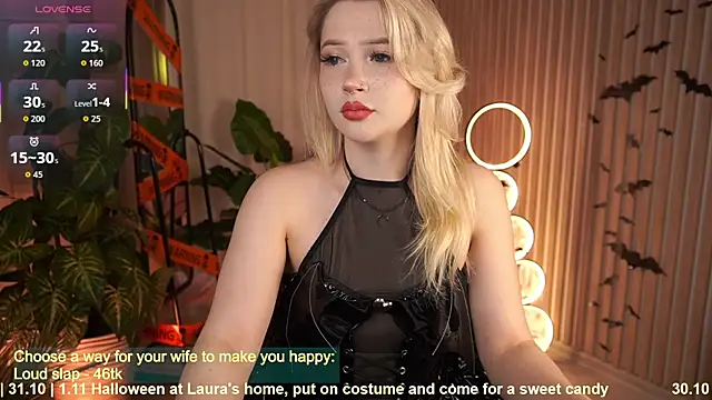 LauraWifeness online show from October 29, 6:12 am