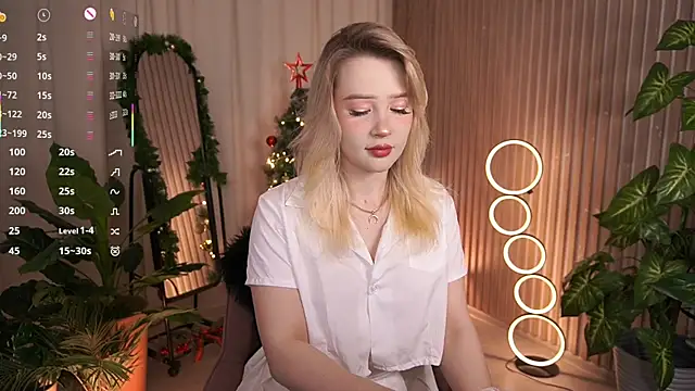 LauraWifeness online show from December 22, 5:40 am