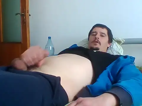 hugecock4u1990 online show from November 25, 1:22 pm