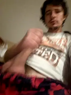 hugecock4u1990 online show from February 17, 3:04 am