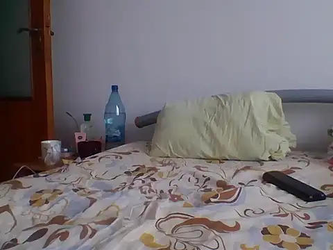 hugecock4u1990 online show from October 23, 6:34 am