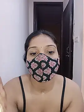 Snapshot of Cute_Rakhi8 chatting on July 13, 5:51 am Cute Rakhi8 online show from July 13, 5:51 am