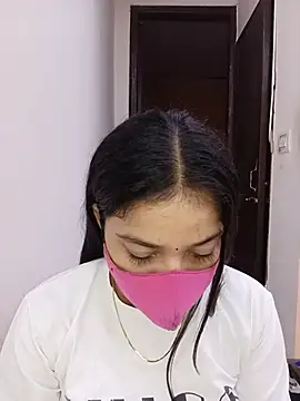 Snapshot of Cute_Rakhi8 chatting on July 3, 4:41 am Cute Rakhi8 online show from July 3, 4:41 am