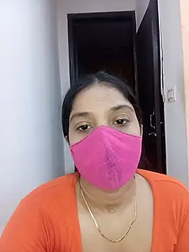 Snapshot of Cute_Rakhi8 chatting on July 6, 5:03 am Cute Rakhi8 online show from July 6, 5:03 am