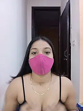 Snapshot of Cute_Rakhi8 chatting on June 12, 5:05 am Cute Rakhi8 online show from June 12, 5:05 am