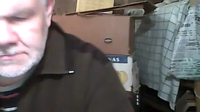 Snapshot of A1B3- chatting on November 16, 3:28 pm A1B3- online show from November 16, 3:28 pm