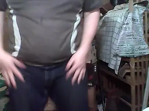 Snapshot of A1B3- chatting on November 10, 4:34 pm A1B3- online show from November 10, 4:34 pm