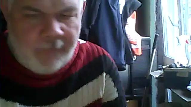 Snapshot of A1B3- chatting on April 13, 4:33 pm A1B3- online show from April 13, 4:33 pm