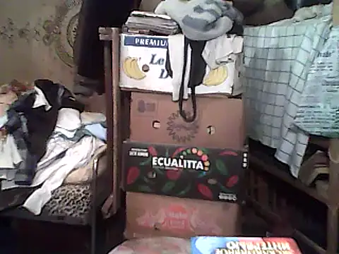 Snapshot of A1B3- chatting on December 15, 5:19 pm A1B3- online show from December 15, 5:19 pm