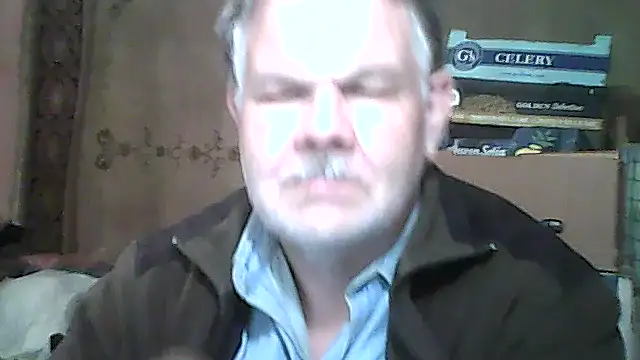 Snapshot of A1B3- chatting on September 28, 5:31 pm A1B3- online show from September 28, 5:31 pm