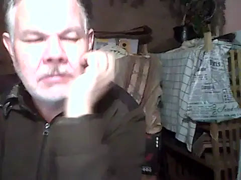 Snapshot of A1B3- chatting on October 28, 3:55 pm A1B3- online show from October 28, 3:55 pm