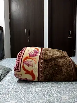 sweetpj online show from October 10, 6:31 pm