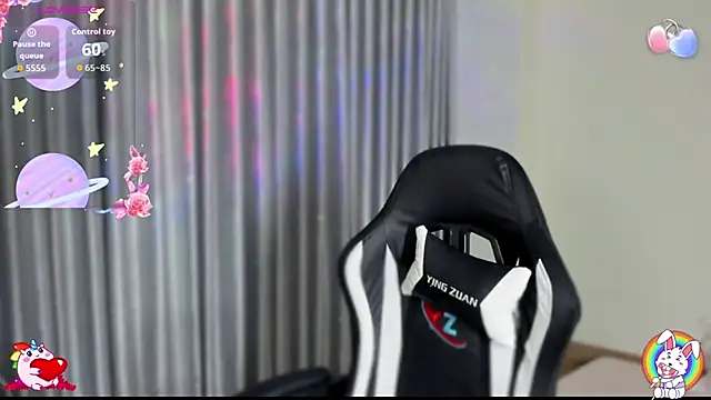 Snapshot of -Rose99- chatting on February 24, 12:39 pm -Rose99- online show from February 24, 12:39 pm