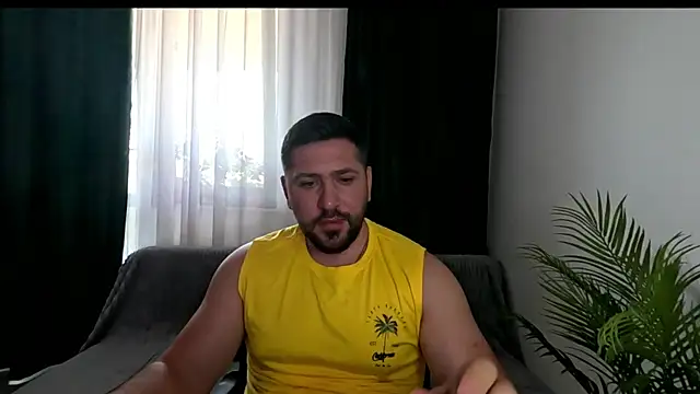 Snapshot of Gold_Alpha_Boy chatting on June 29, 7:37 am Gold Alpha Boy online show from June 29, 7:37 am