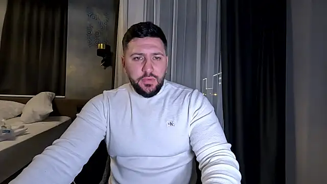 Gold Alpha Boy online show from January 10, 6:25 pm