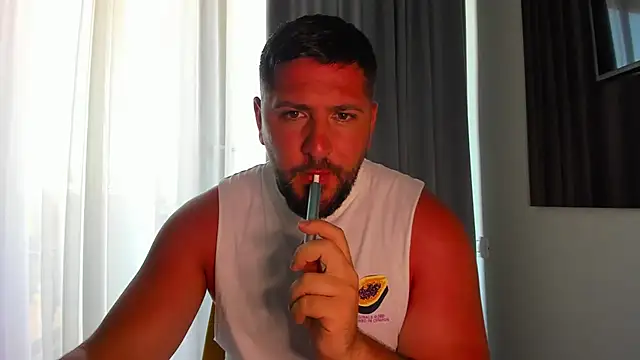 Snapshot of Gold_Alpha_Boy chatting on July 11, 11:21 am Gold Alpha Boy online show from July 11, 11:21 am