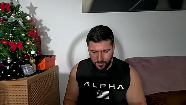 Gold Alpha Boy online show from December 21, 9:37 pm