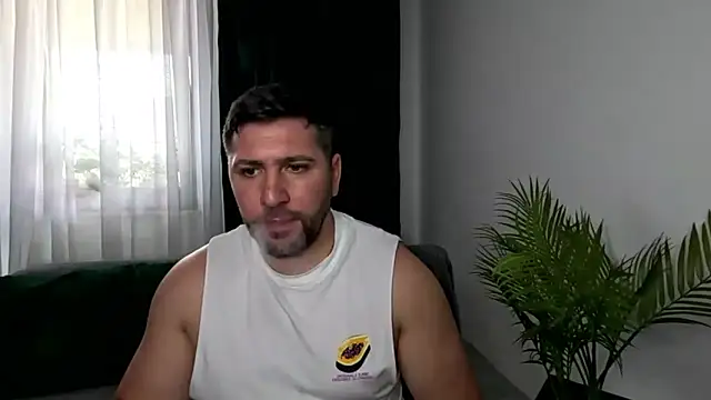 Gold Alpha Boy online show from May 19, 2:02 pm