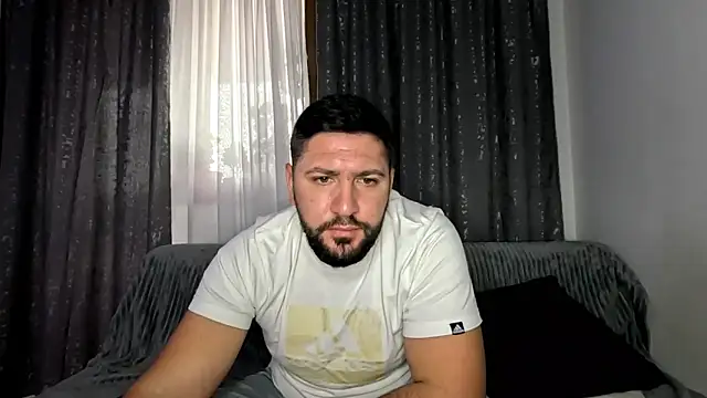 Gold Alpha Boy online show from November 11, 9:04 am