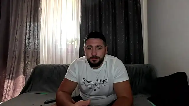 Gold Alpha Boy online show from September 18, 11:13 am