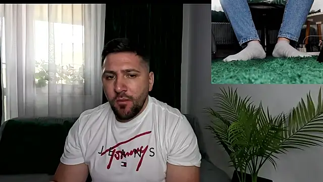 Gold Alpha Boy online show from June 2, 9:09 am