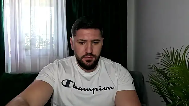Gold Alpha Boy online show from May 15, 1:31 pm