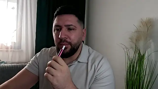 Gold Alpha Boy online show from February 1, 11:30 am