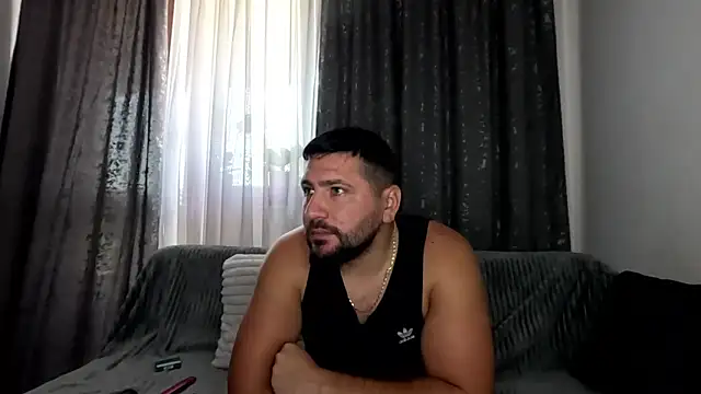 Gold Alpha Boy online show from September 22, 7:03 am