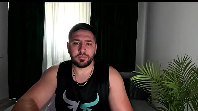 Snapshot of Gold_Alpha_Boy chatting on June 15, 6:24 am Gold Alpha Boy online show from June 15, 6:24 am