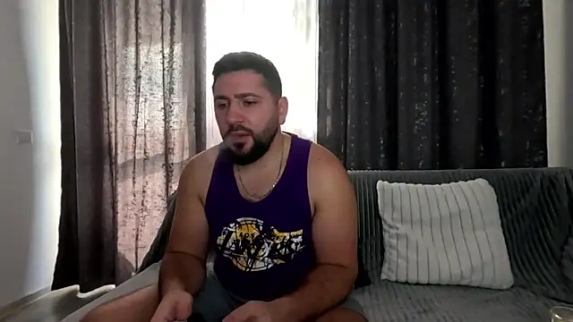 Gold Alpha Boy online show from November 2, 8:52 am