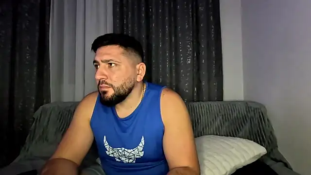 Gold Alpha Boy online show from November 5, 8:56 pm