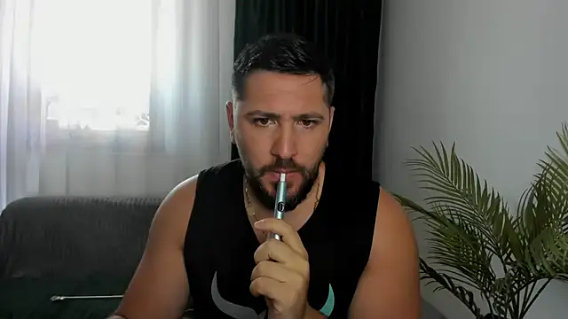 Snapshot of Gold_Alpha_Boy chatting on July 16, 5:59 am Gold Alpha Boy online show from July 16, 5:59 am