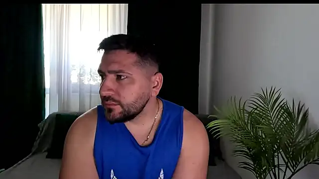 Snapshot of Gold_Alpha_Boy chatting on June 16, 6:02 am Gold Alpha Boy online show from June 16, 6:02 am