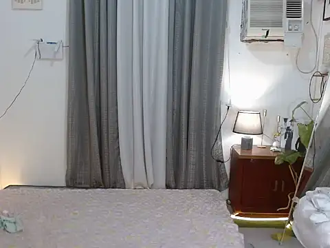 annocentboy online show from September 27, 6:08 am