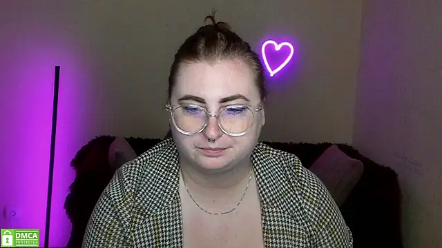 Alicia love00 online show from September 23, 5:25 am