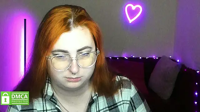 Alicia love00 online show from December 15, 6:30 am