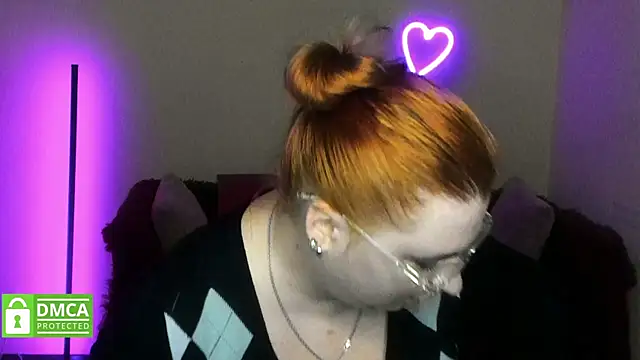 Alicia love00 online show from November 22, 6:23 am